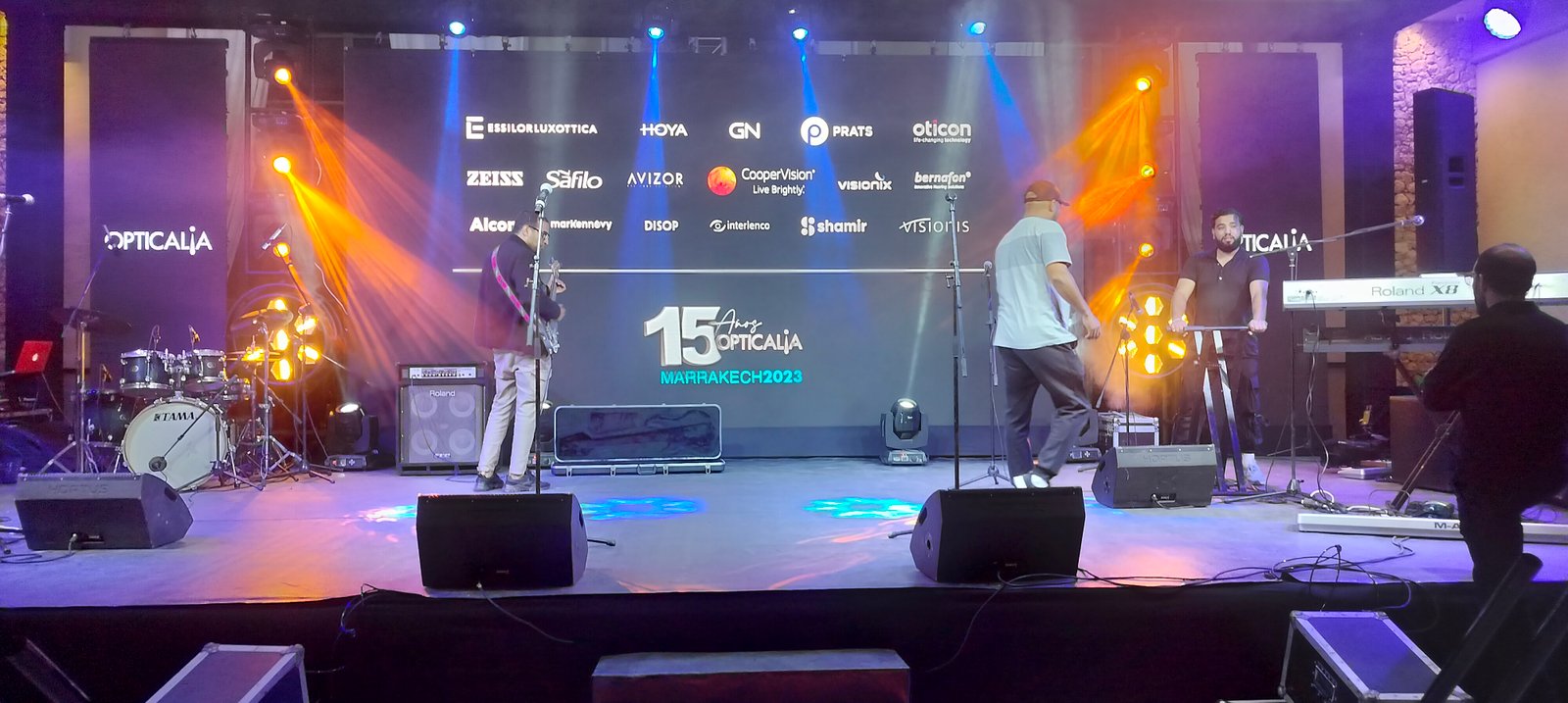 Galerie concert live Marrakech avec éclairage professionnel